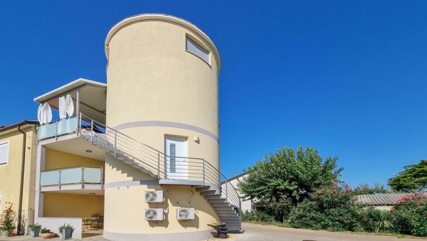Apartamento Silos Holidays Novigrad Istria Exterior foto
