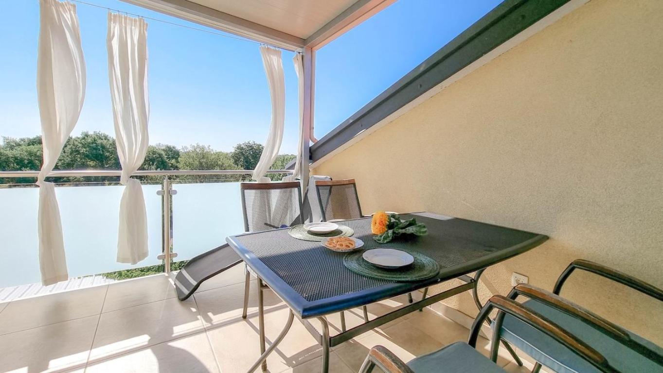 Apartamento Silos Holidays Novigrad Istria Exterior foto